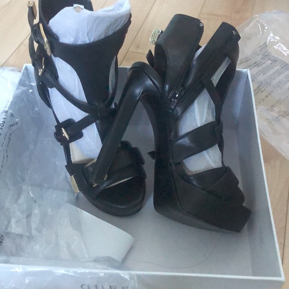 Strappy Zip Chelsea Heels - Picture 3 of 3